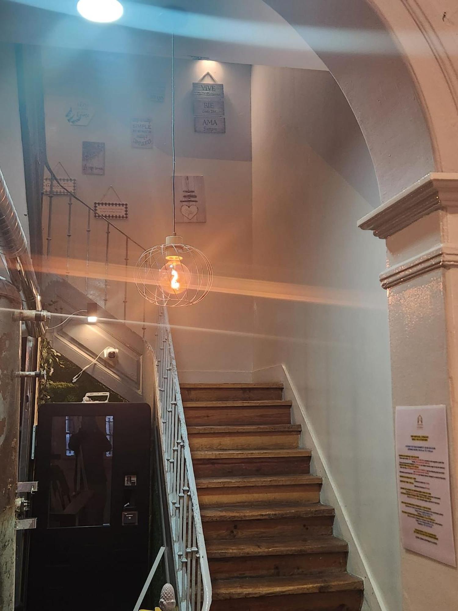 Daora Lisbon Hostel ภายนอก รูปภาพ