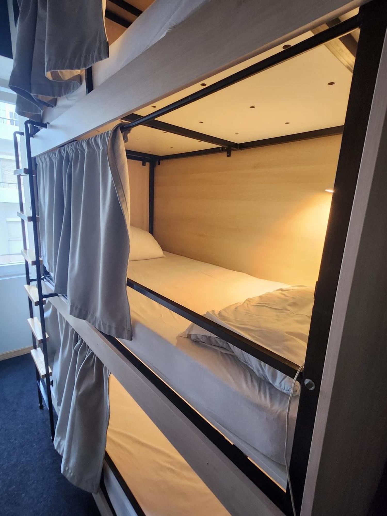 Daora Lisbon Hostel ภายนอก รูปภาพ