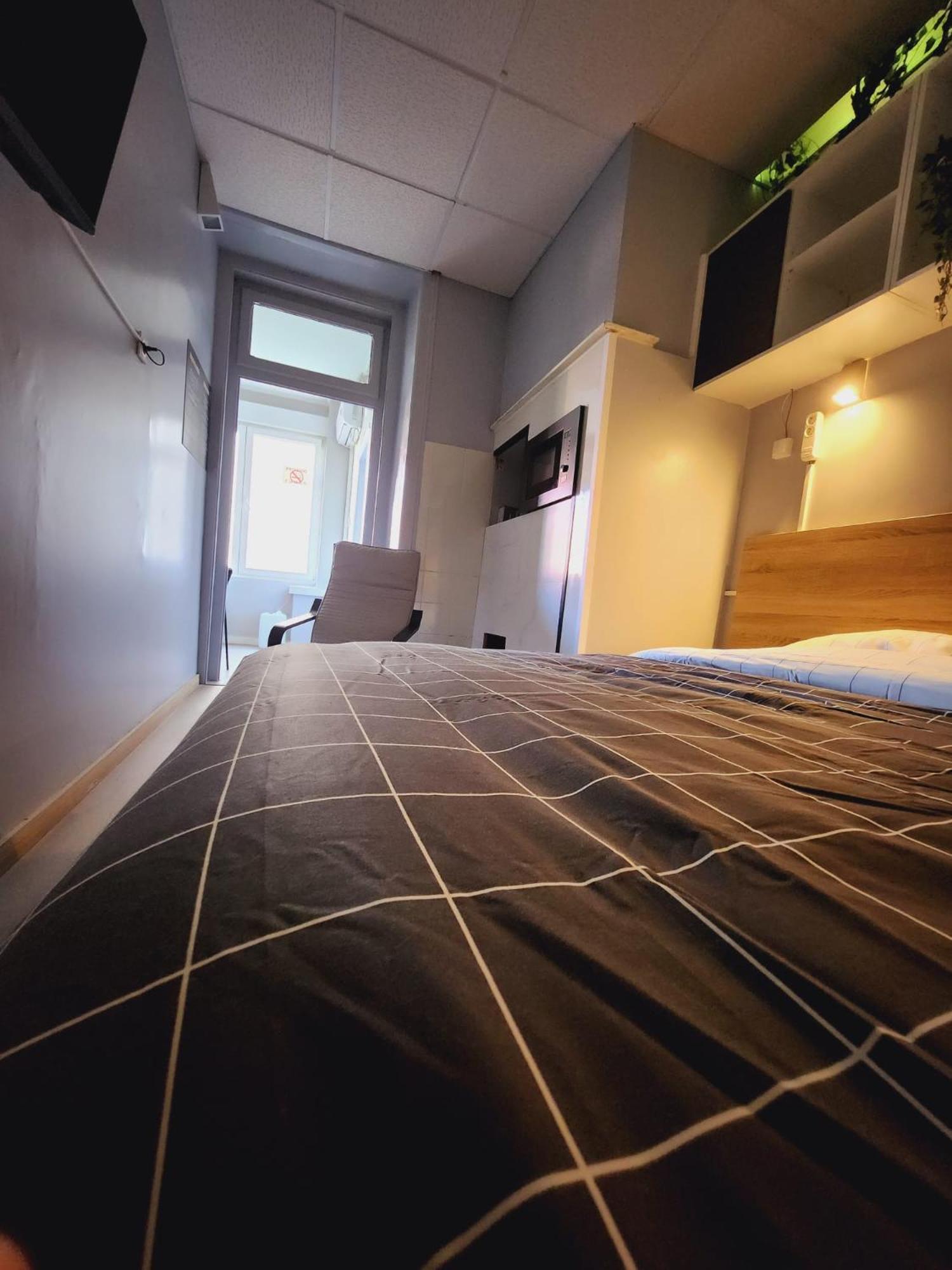 Daora Lisbon Hostel ภายนอก รูปภาพ